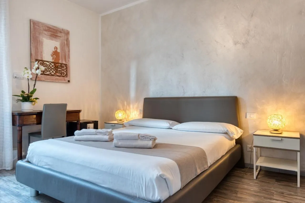Konukevi Palazzo Rivola Otel Bergamo